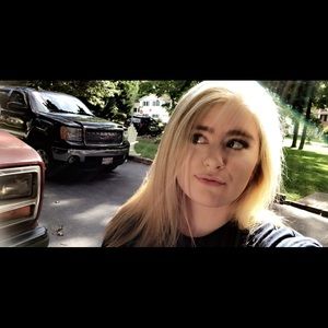 Meet your Posher, Tara